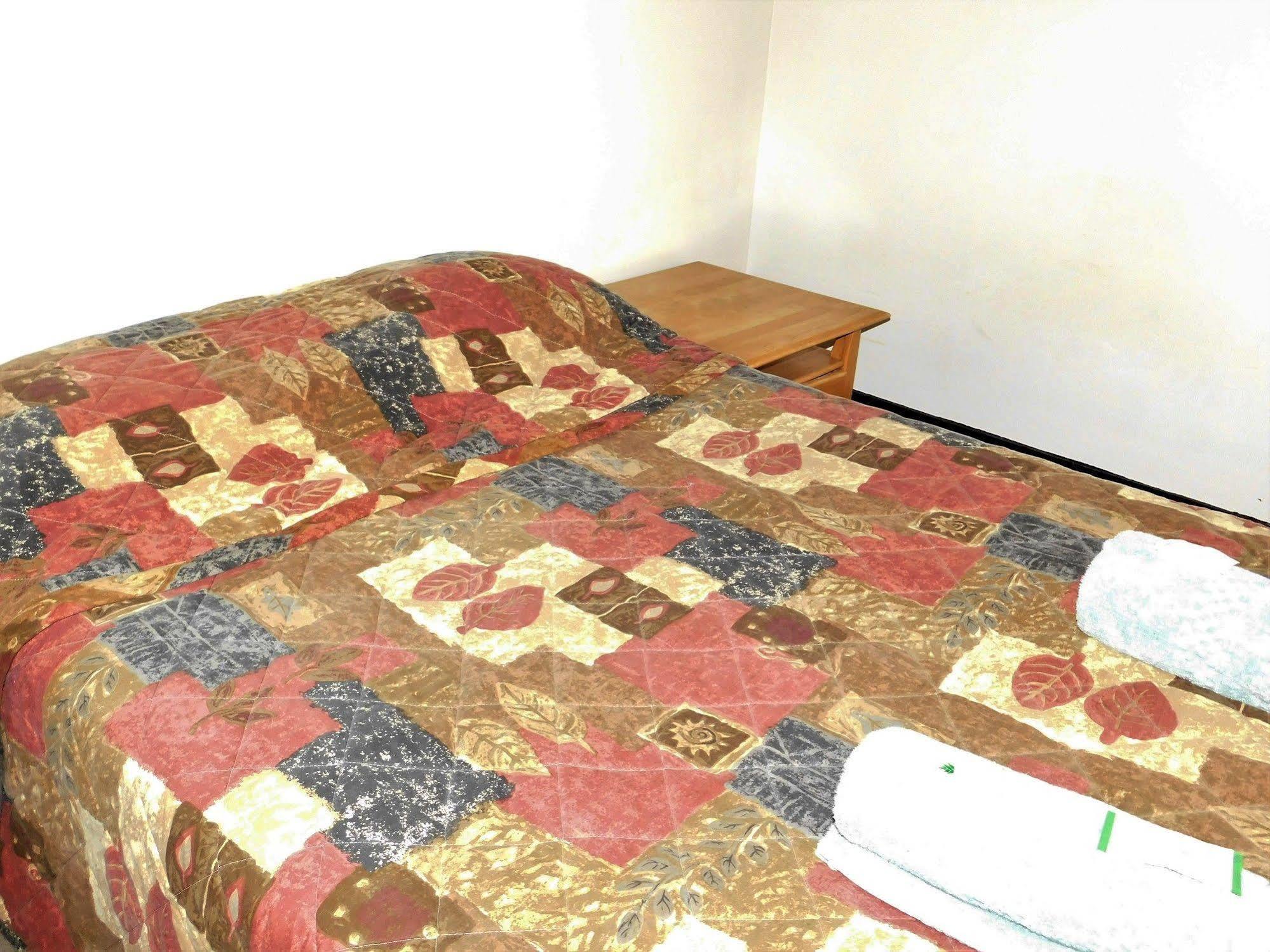 Royal Hotel-Motel モーリー エクステリア 写真