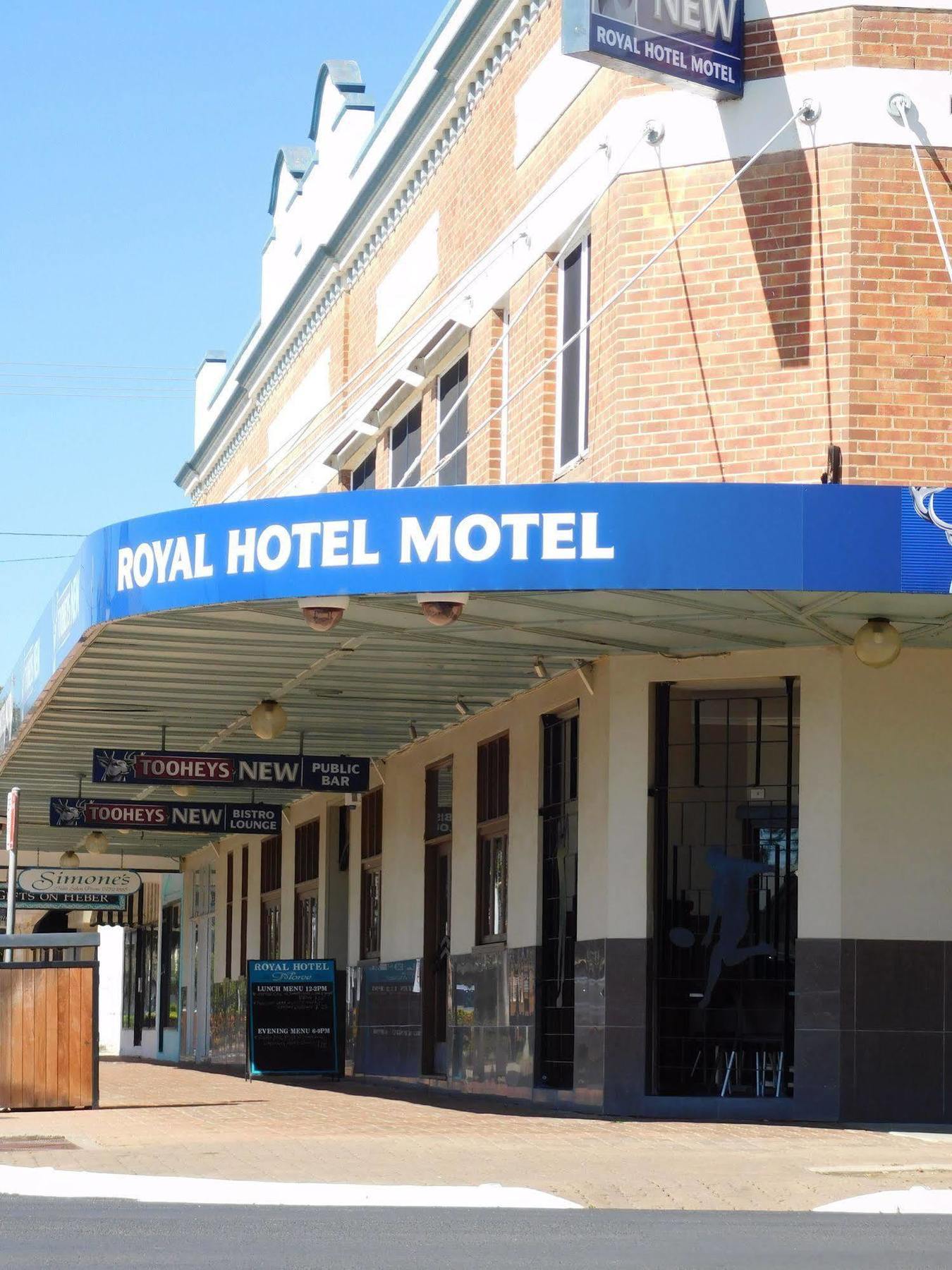 Royal Hotel-Motel モーリー エクステリア 写真